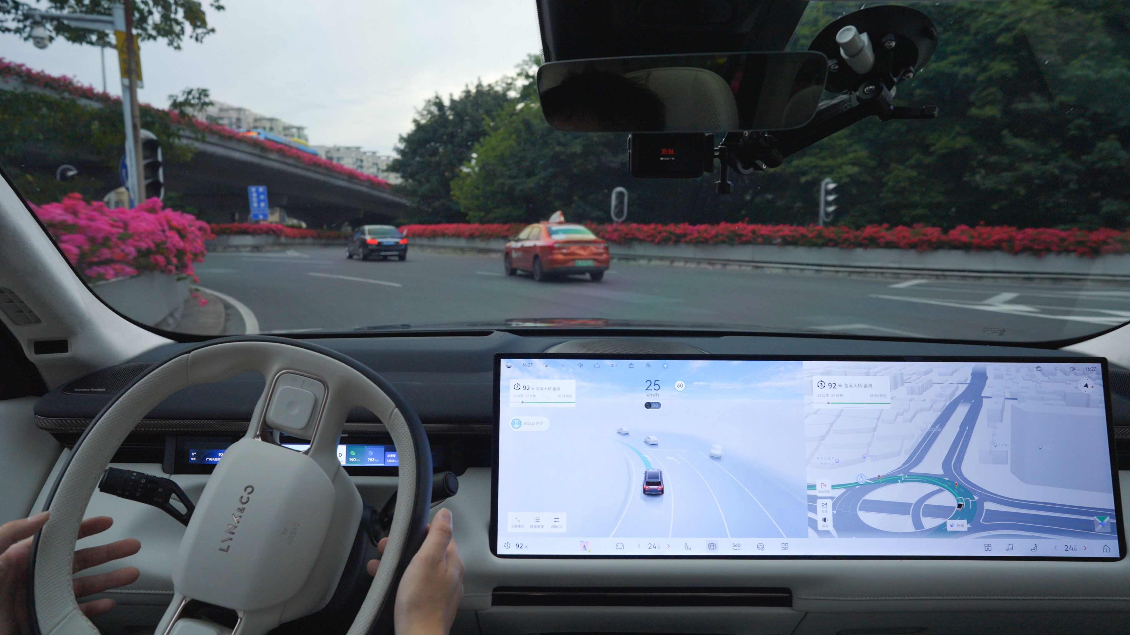 说起来今年有点小错过，虽然试驾了很多车，但领克900还没开过，这车都已经交付5万