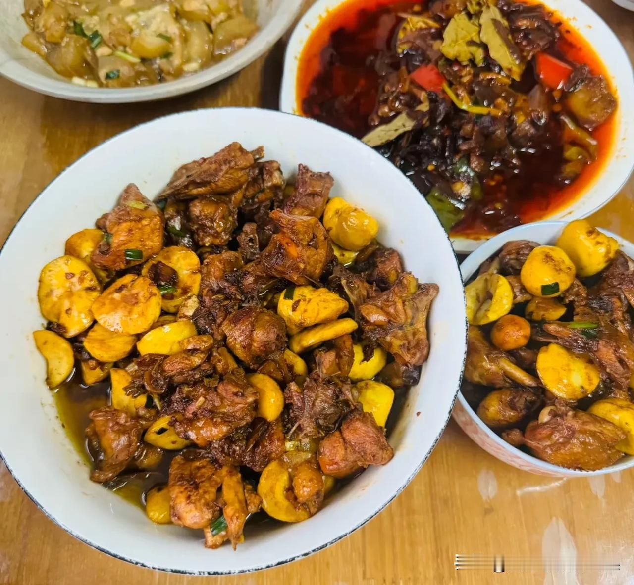 嫁出去的女儿哪天不能回娘家？

哪天不能回老家！

还不是想回就回嘛～都说安徽的