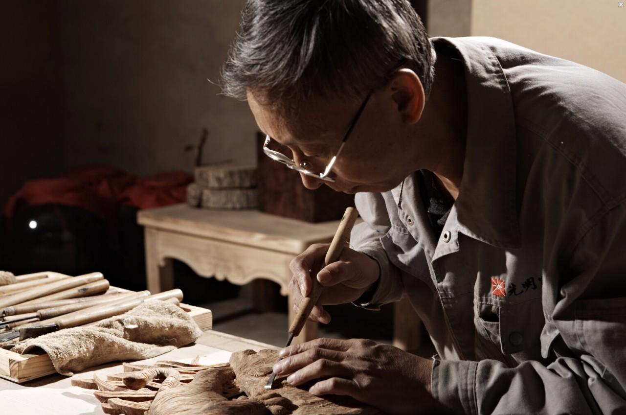 米哈里·契克森米哈赖在《心流》中写道：“幸福是你全身心投入一桩事物，达到忘我的程