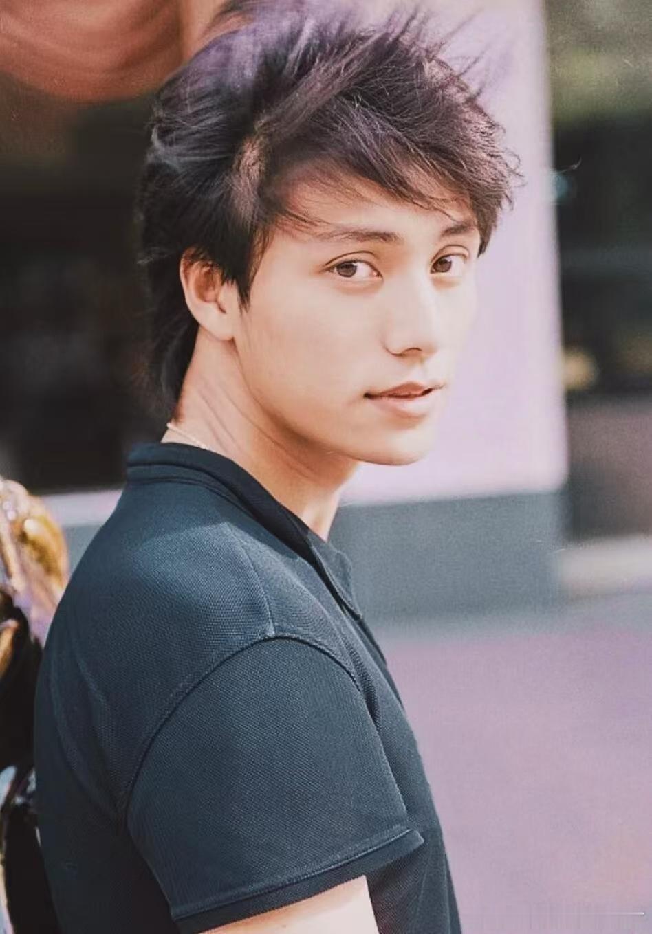 古早坤哥，文艺氛围拉满～～ 