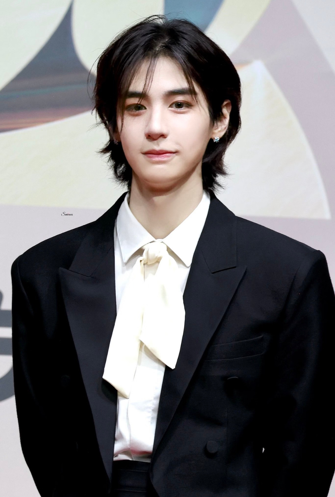 梓渝金桐儇粉丝都交流到我首页了