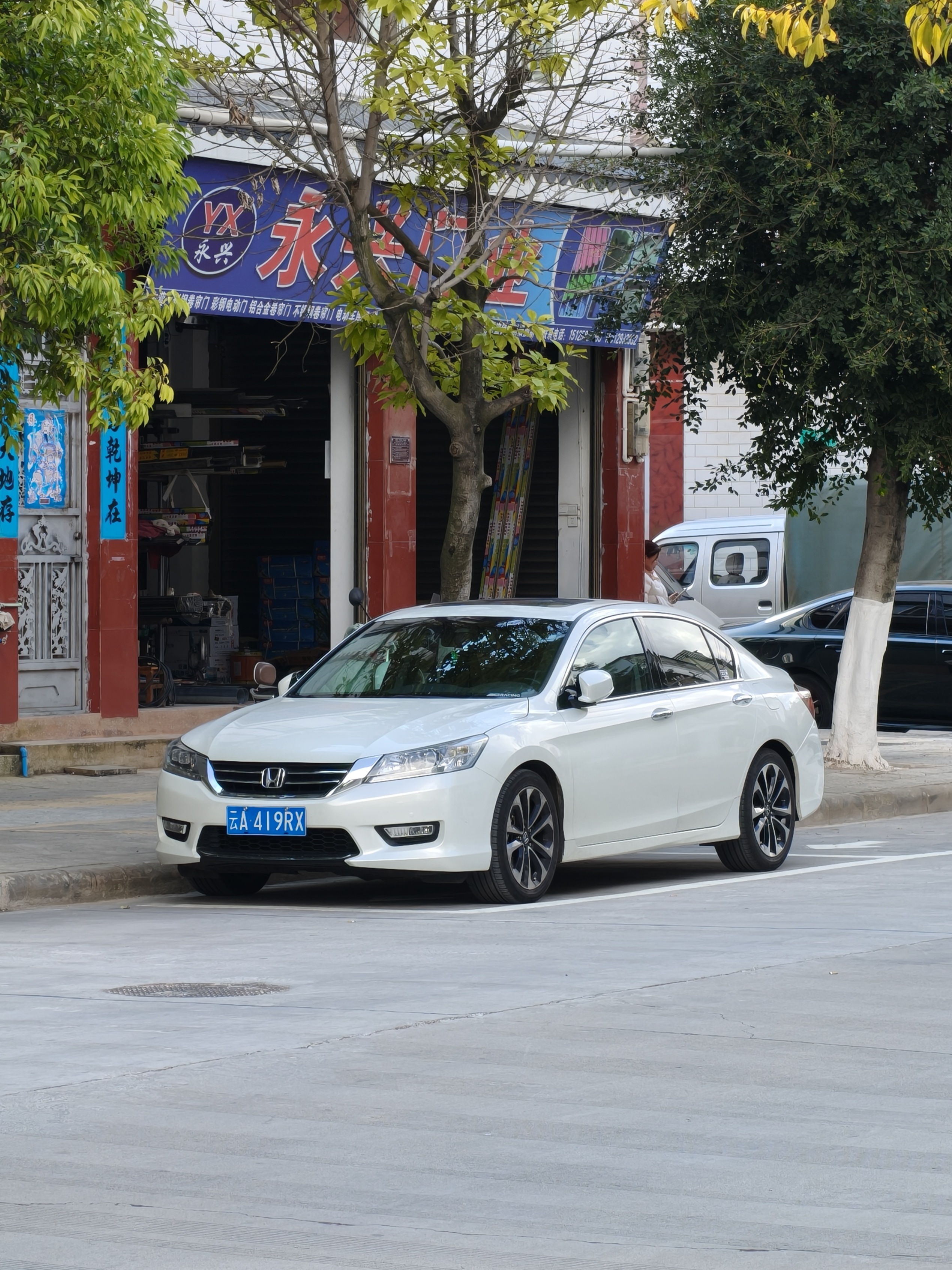 来到楚雄就是得清真一下，牛菜好吃又便宜，回程时里程到了123456km，去程和返