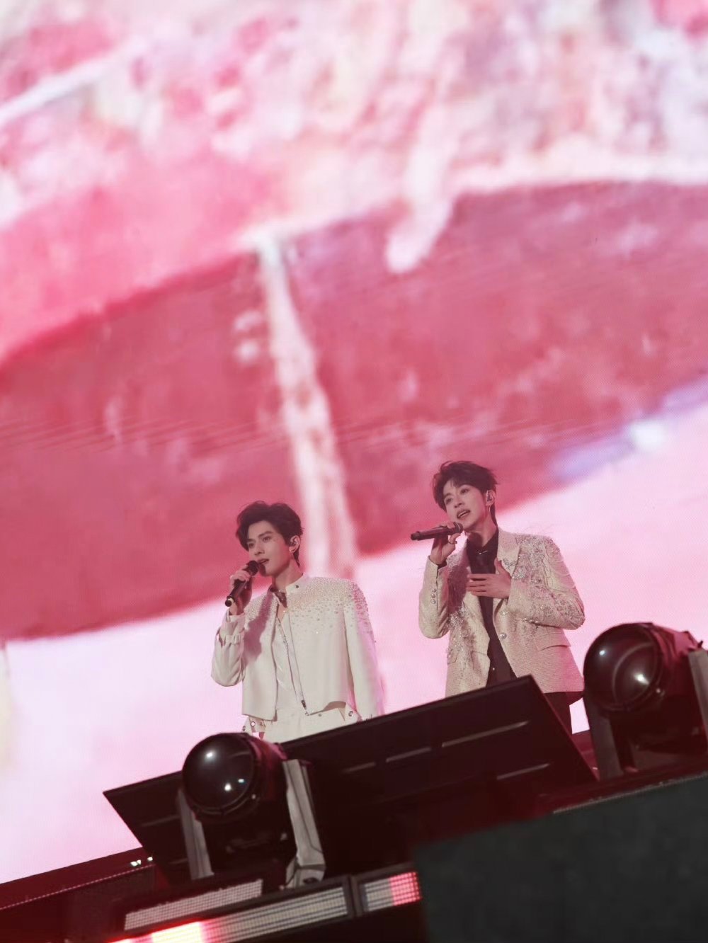 静态图的满分父母💯 