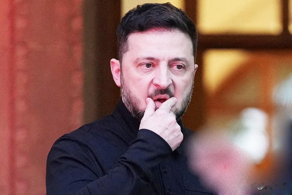 泽连斯基批评拳王市长：基辅过冬难，有哈尔科夫难吗？
 
1月14日，泽连斯基宣布