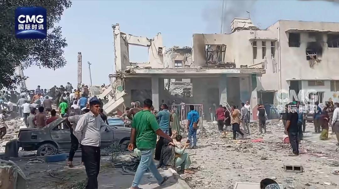 伊朗一所女子小学遭袭40人死48人伤。
 
2月28日，以色列对伊朗发动第二次空