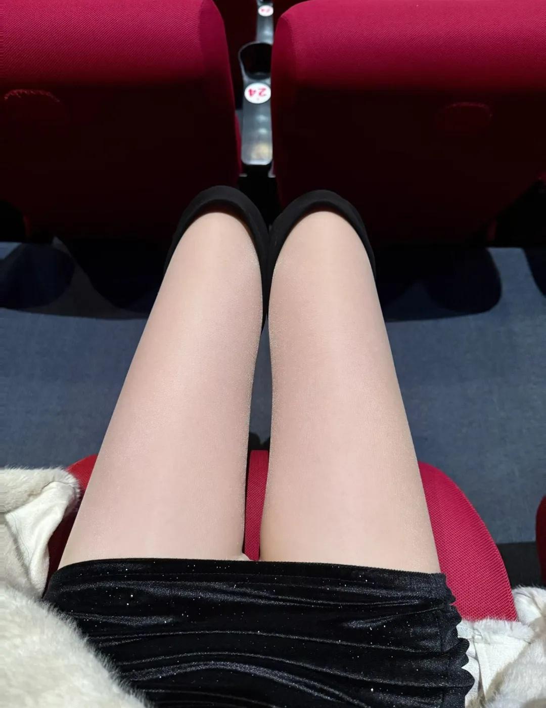 影院与披肩
咝！有什么想说出来的么？评论区聊聊吧