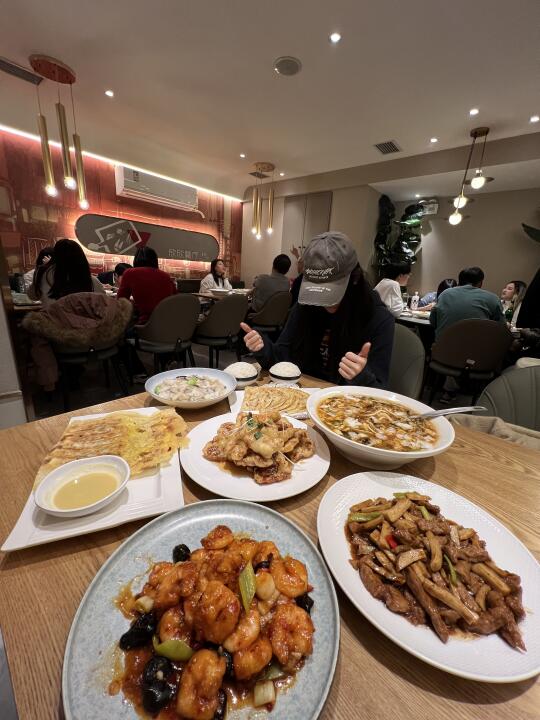 大连本地人去的30年老菜馆，好吃便宜！