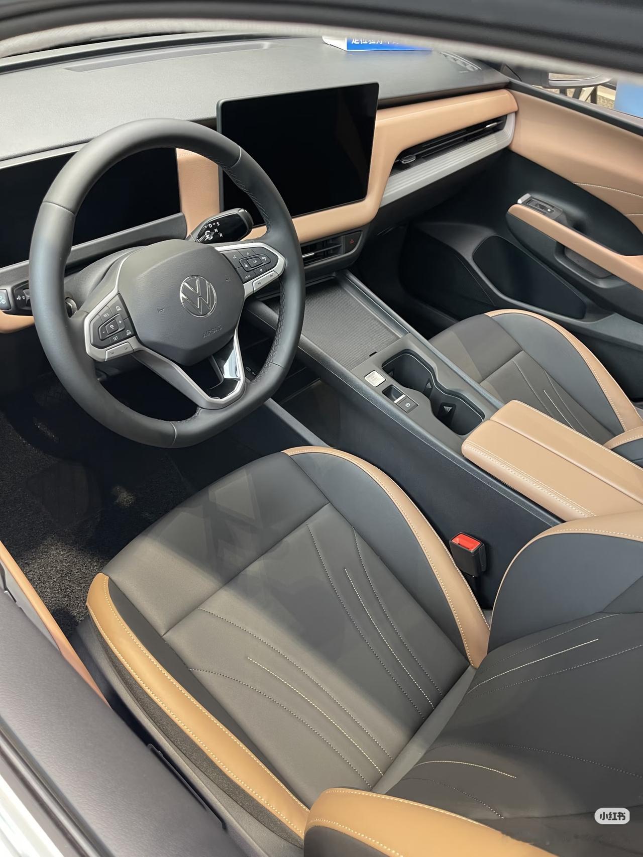 北京车展上我被速腾s这车圈粉了

原来几年前一直很喜爱的速腾车，现在也来个大转变