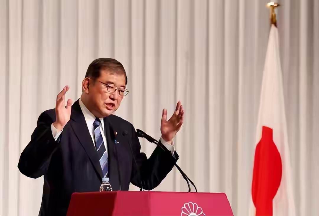 石破茂一句话戳穿日本真相：没中国，日本根本玩不转！
 
前日本首相石破茂在11月