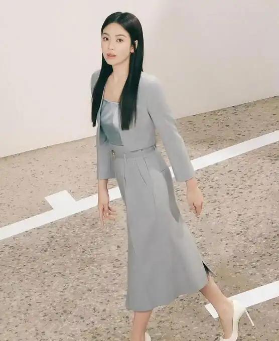 我的今日状态：💰期待暴富
我这里的天气：☀️晴天