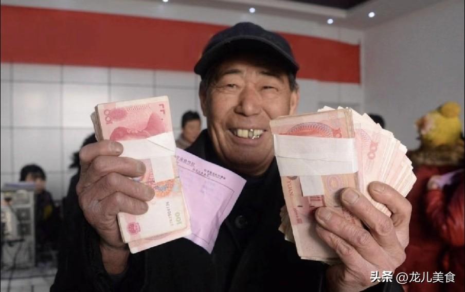 1. 2026两会部署社保缴费优化，灵活就业人员与老年群体保障升级
2026年全