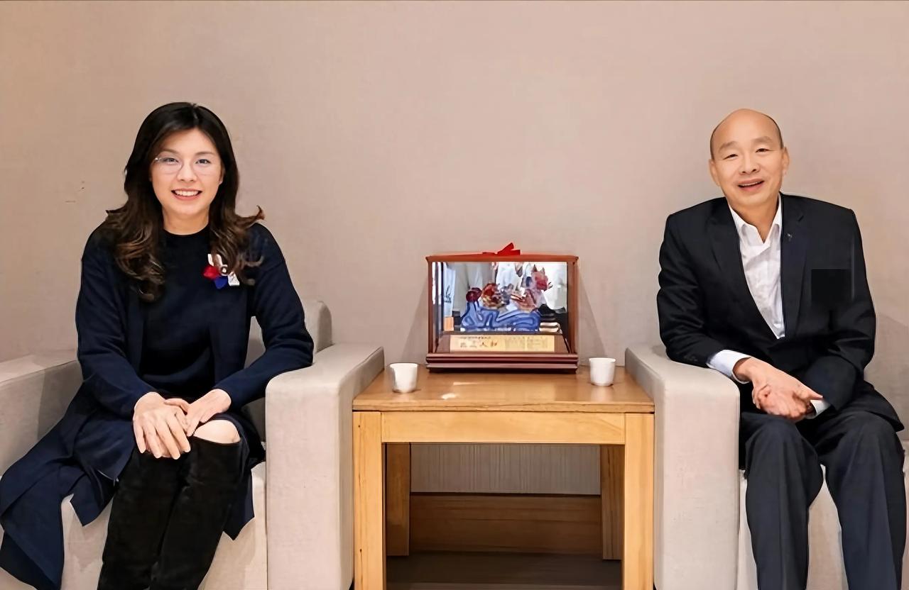 新加坡联合早报今日报道：“国民党副主席季麟连上周批评‘立法院长’韩国瑜后，引发外