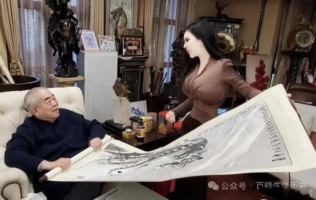 释永信的关门弟子关琪，身材火辣，范曾亲自为她的画作题字 2025年7月，少林寺方