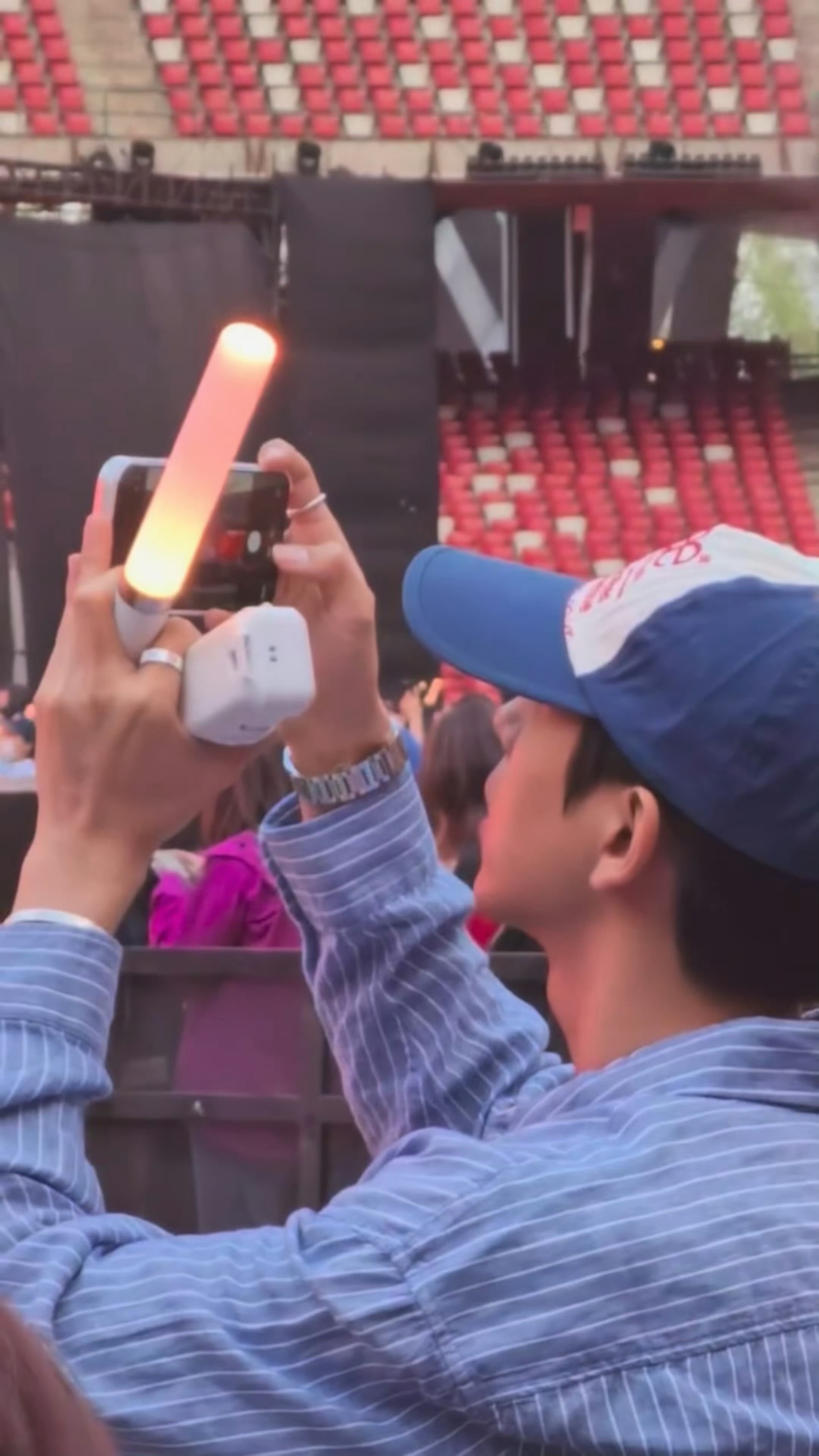 李现又去看五月天演唱会了 李现又去看五月天演唱会了，去年末场今年首场，wmls现