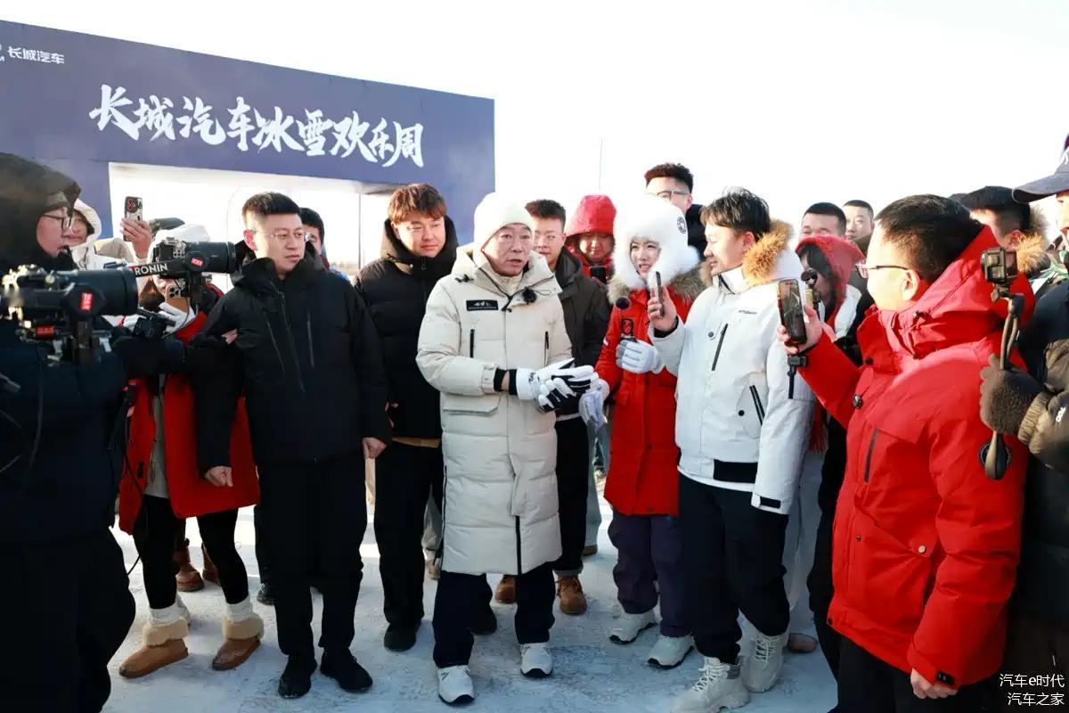 长城设立救援基金 全国高速驿站护航春运全品牌车主

长城汽车董事长魏建军宣布企业