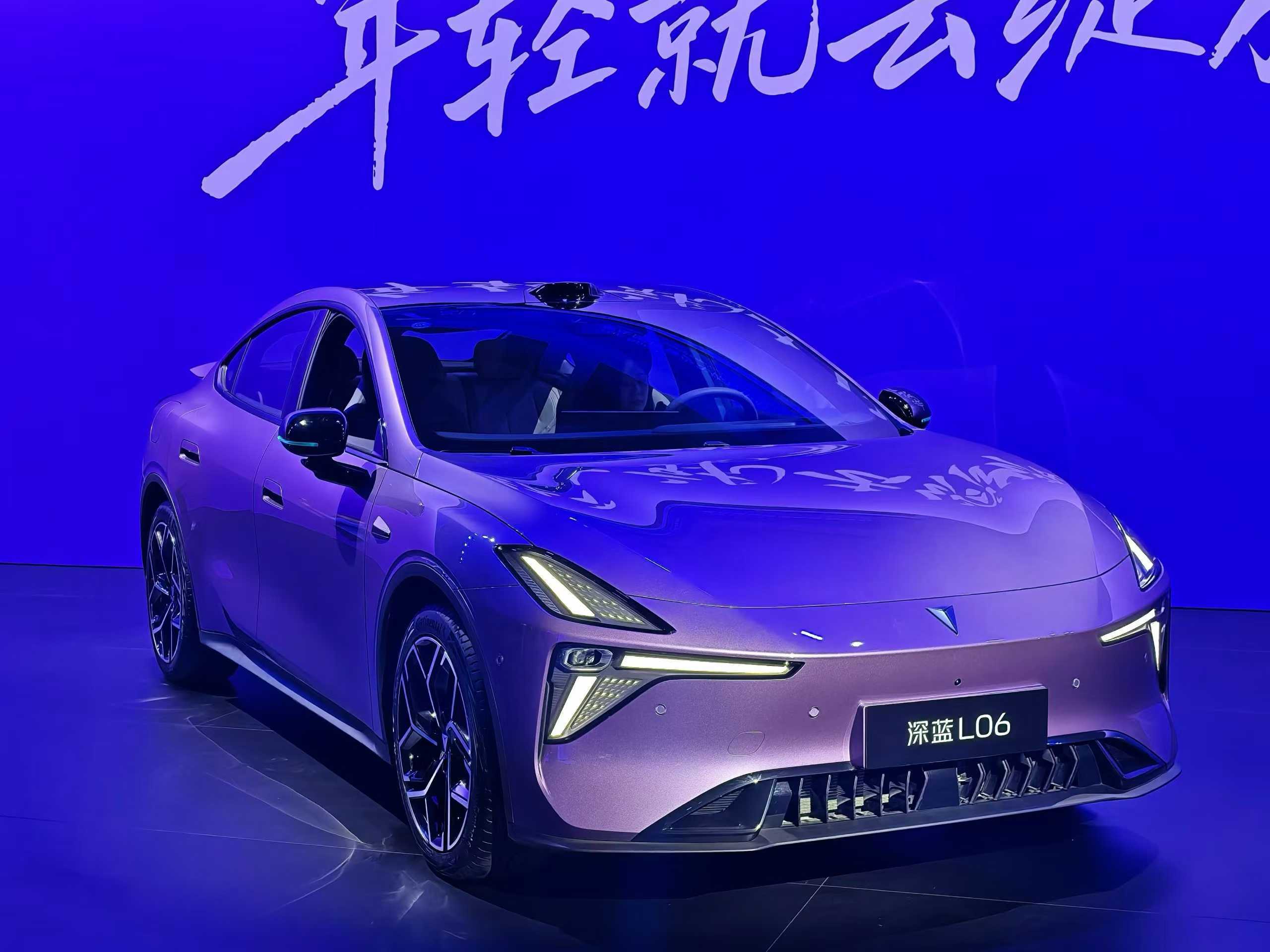 15万这个价格区间就能拥有5.9 秒破百 + 磁流变悬架，这是实打实的“技术平权