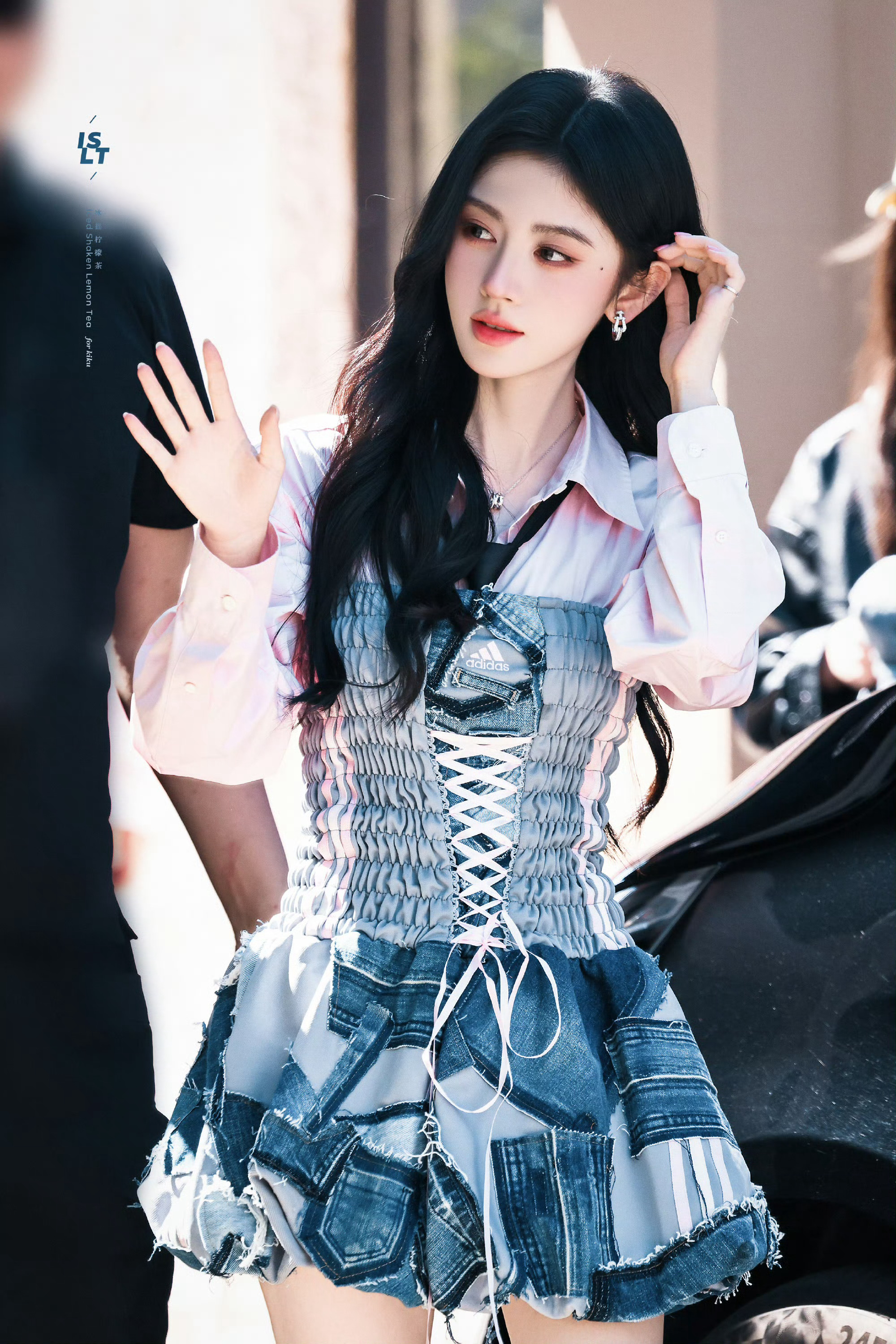 鞠婧祎千香 🍊鞠婧祎姜黎非 “总有人山高路远为你而来”𝓣𝓱𝓮𝓻𝓮 ?