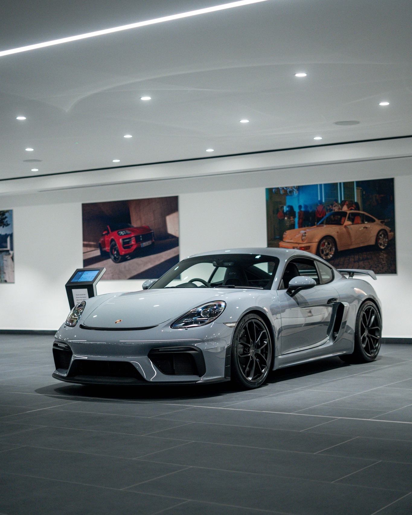 718 Cayman GT4 🤩 