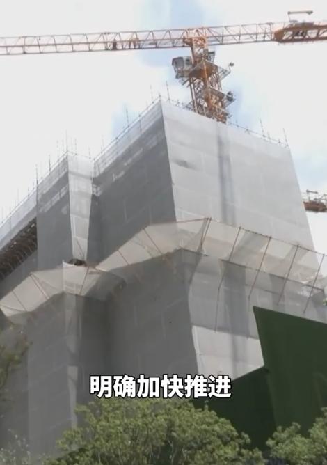 楼市炸出一声“惊雷”，瞬间刷遍全网。谁也没料到，就在2026年8月28日这个平平