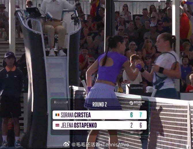 【四字形容】科斯蒂亚击败奥胖科斯蒂亚6-2 7-6奥斯塔彭科【14】打进布里斯班