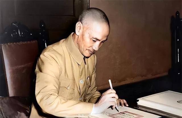 外网提问：为什么中国人早就看到了乌克兰的下场？泽连斯基的结局基本已经确定了！美国