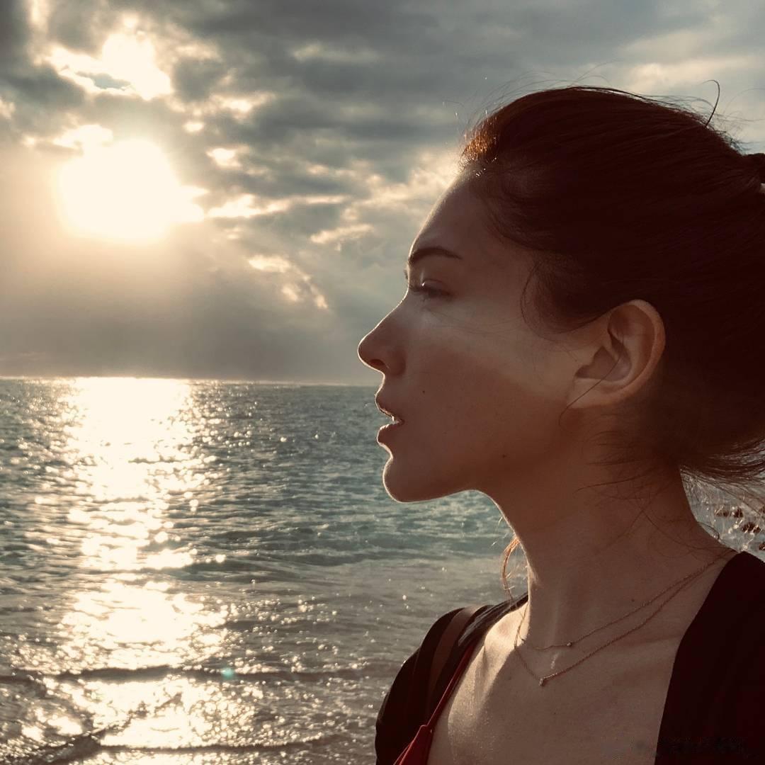许玮甯 混血美女的天花板 ​​​