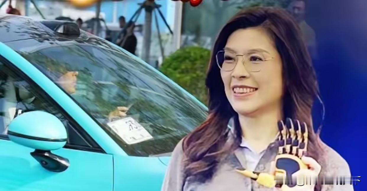 郑丽文收官行程定在小米汽车工厂，藏着两岸最实在的发展方向。

4月12日是国民党