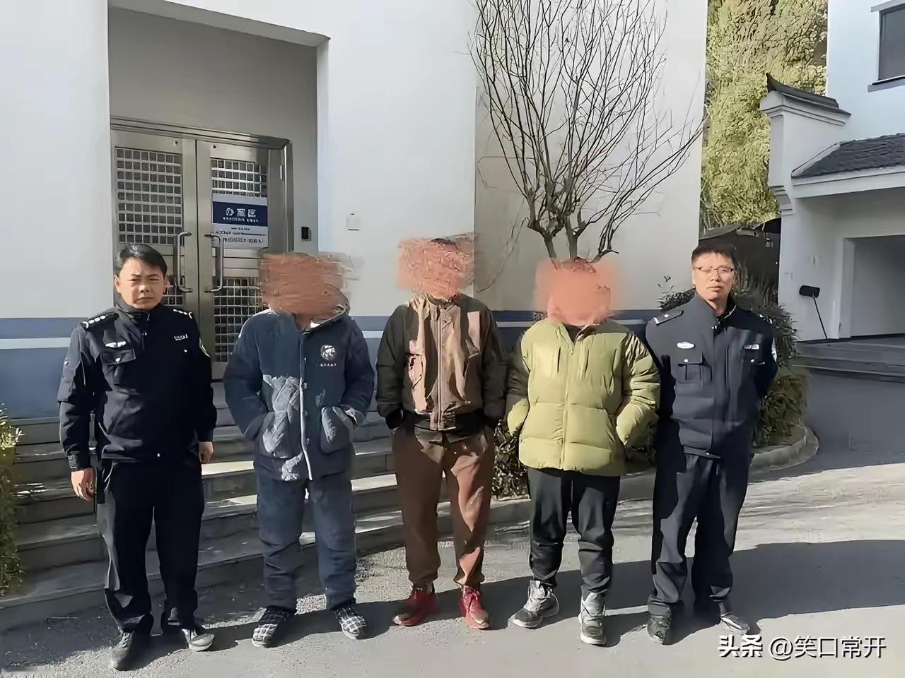 跟大家分享一个笑话，说有三个男子组团去偷白萝卜，偷了有足足300斤萝卜，结果等警