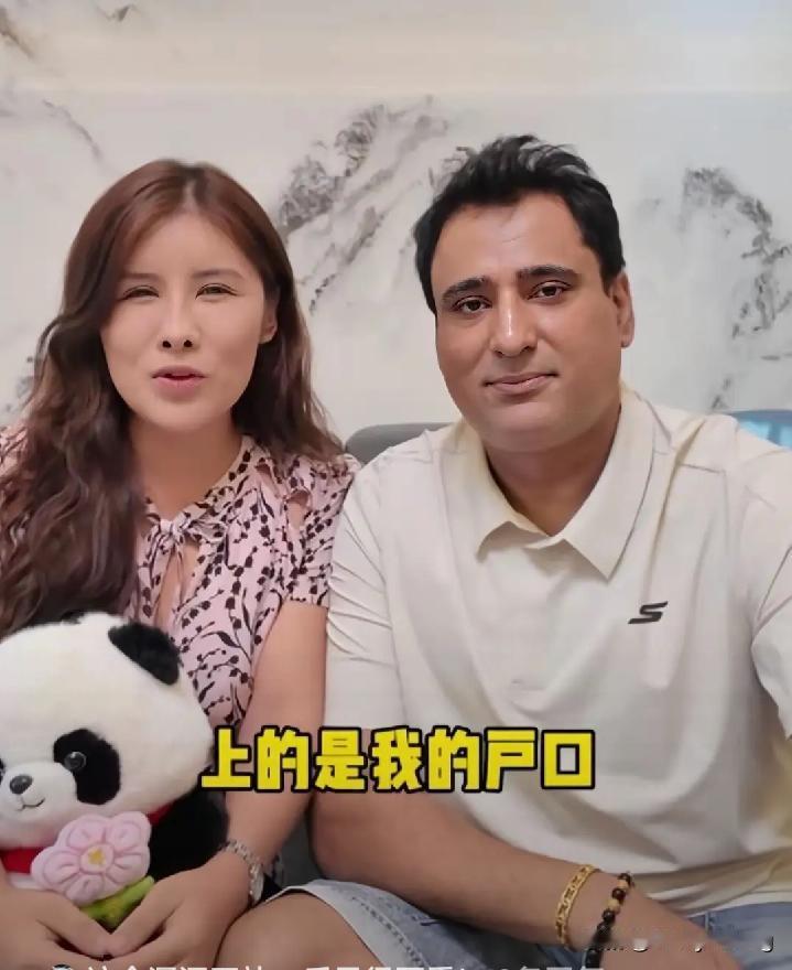 据调查在中印跨国婚姻里有99%是印度男配中国女，这个比例看起来特别夸张，怎么看都