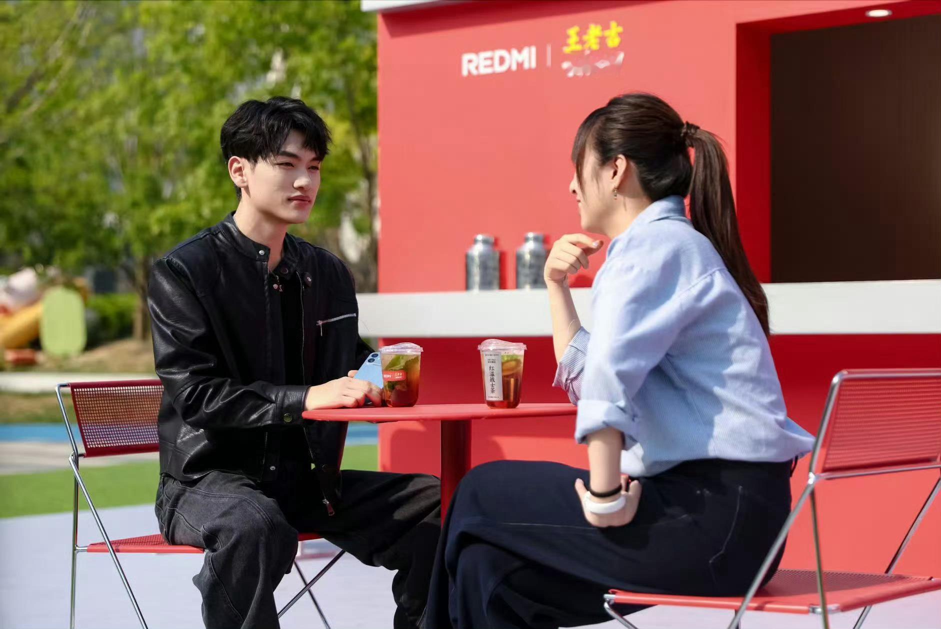 这才是电竞手机该有的散热水平刺痛空降现场亲测：这手机散热真顶了！打团不掉帧，发烫