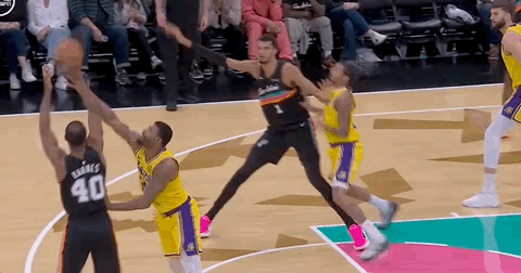 文班，欺负人呐不是。 