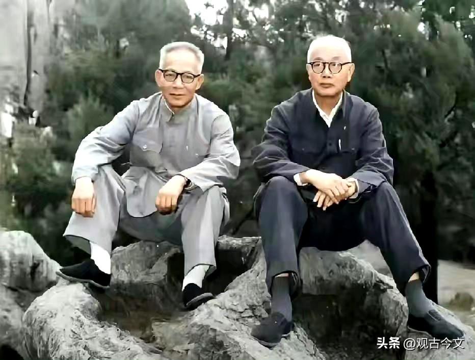 历史时光
70年代，时任贵州省委第二书记的李大钊之子李葆华与时任云南省委书记陈丕