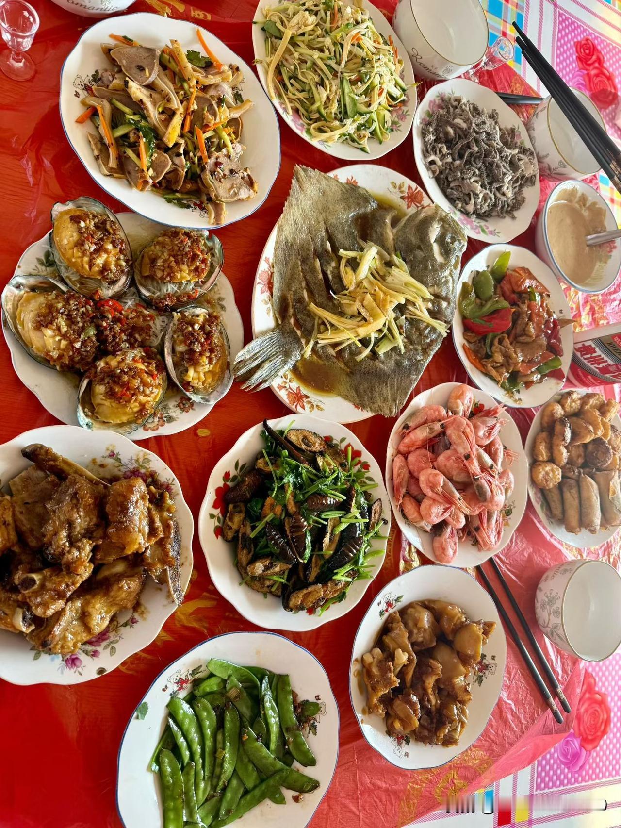 2026年的除夕餐，网友们你们都吃没呢？在这里SSD借助平台问候大家除夕快乐马年