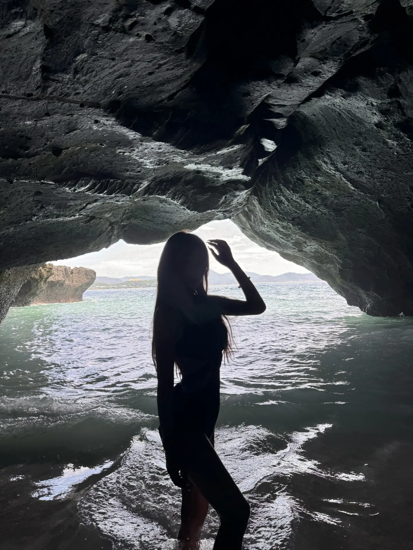 他们爱你身体的曲线 却看不到你灵魂的起伏