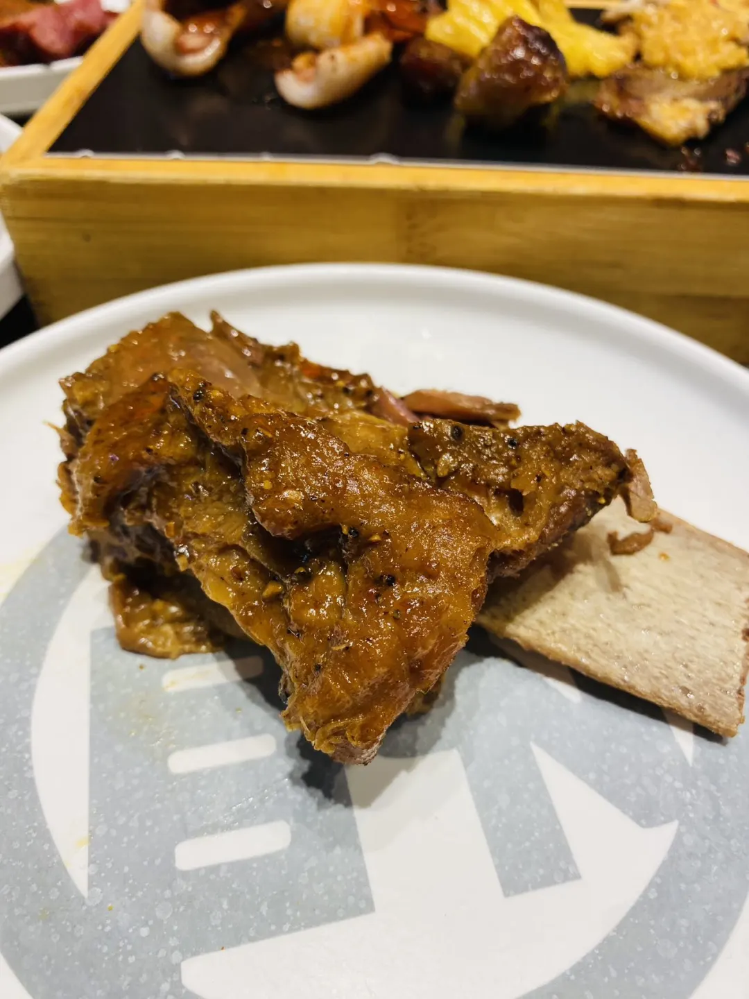 人均一百多，吃到扶墙出