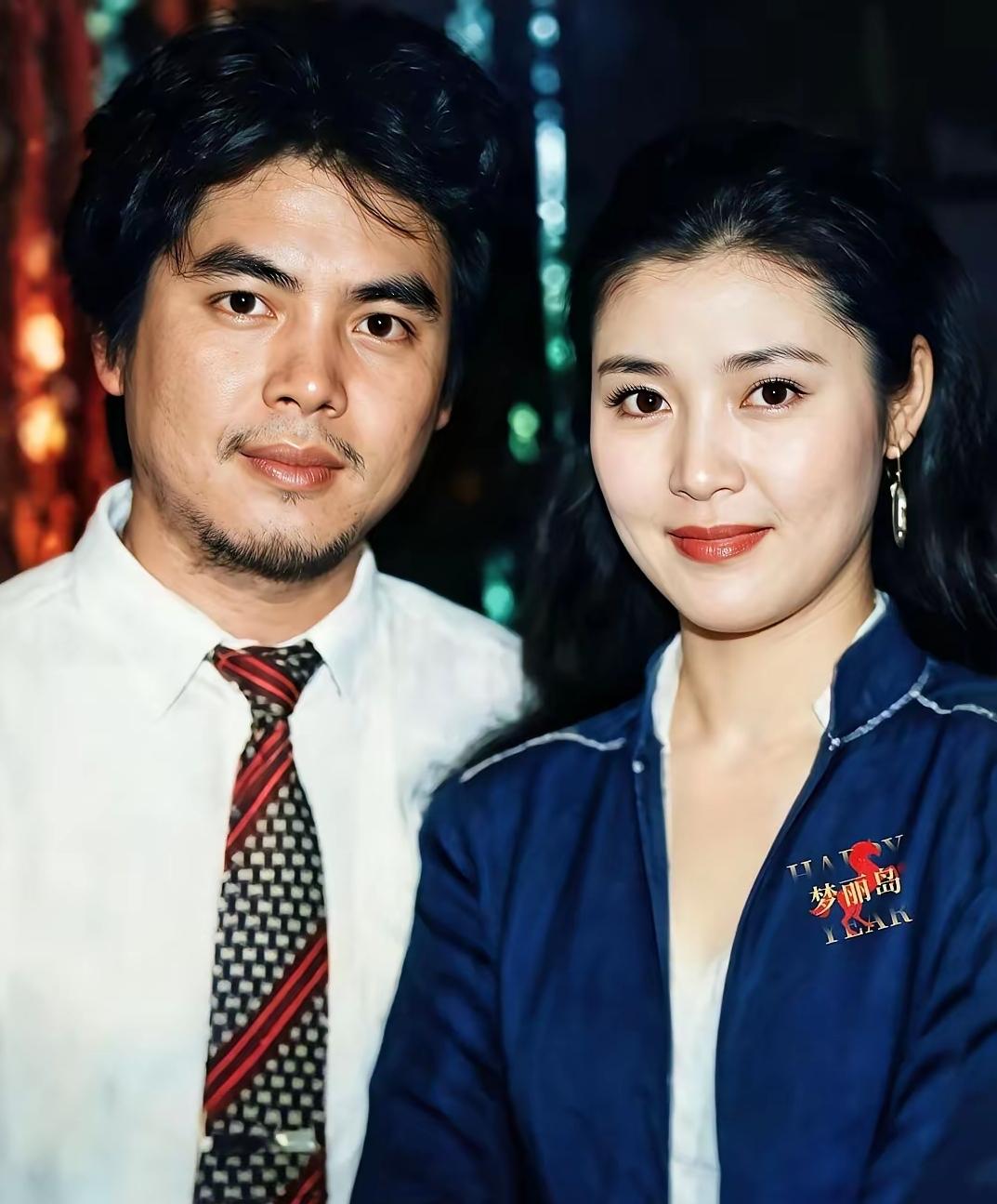 几十年前首钢片场的回忆！[震惊]
当年在这里拍电影，见过她和方舒。
她身形苗条，