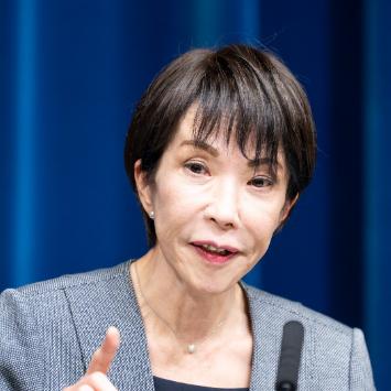 高市早苗的选票自己送上门来了！
 
近期朝鲜试射了两枚导弹，虽然是在自己的海域试