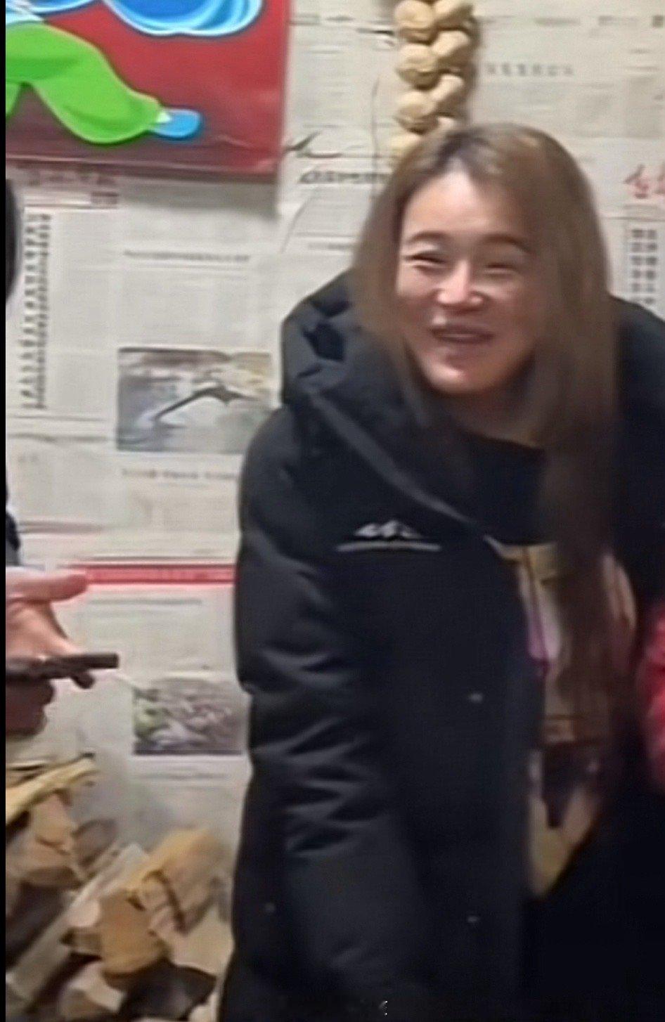 #甜馨neinei十年后同框#啊这，李小璐旁边是邹市明的爱人冉莹颖？？？？ ​​