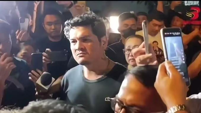 马科斯阵营确实在布局打压莎拉的弟弟塞巴斯蒂安·杜特尔特，是为了彻底堵死杜特尔特家