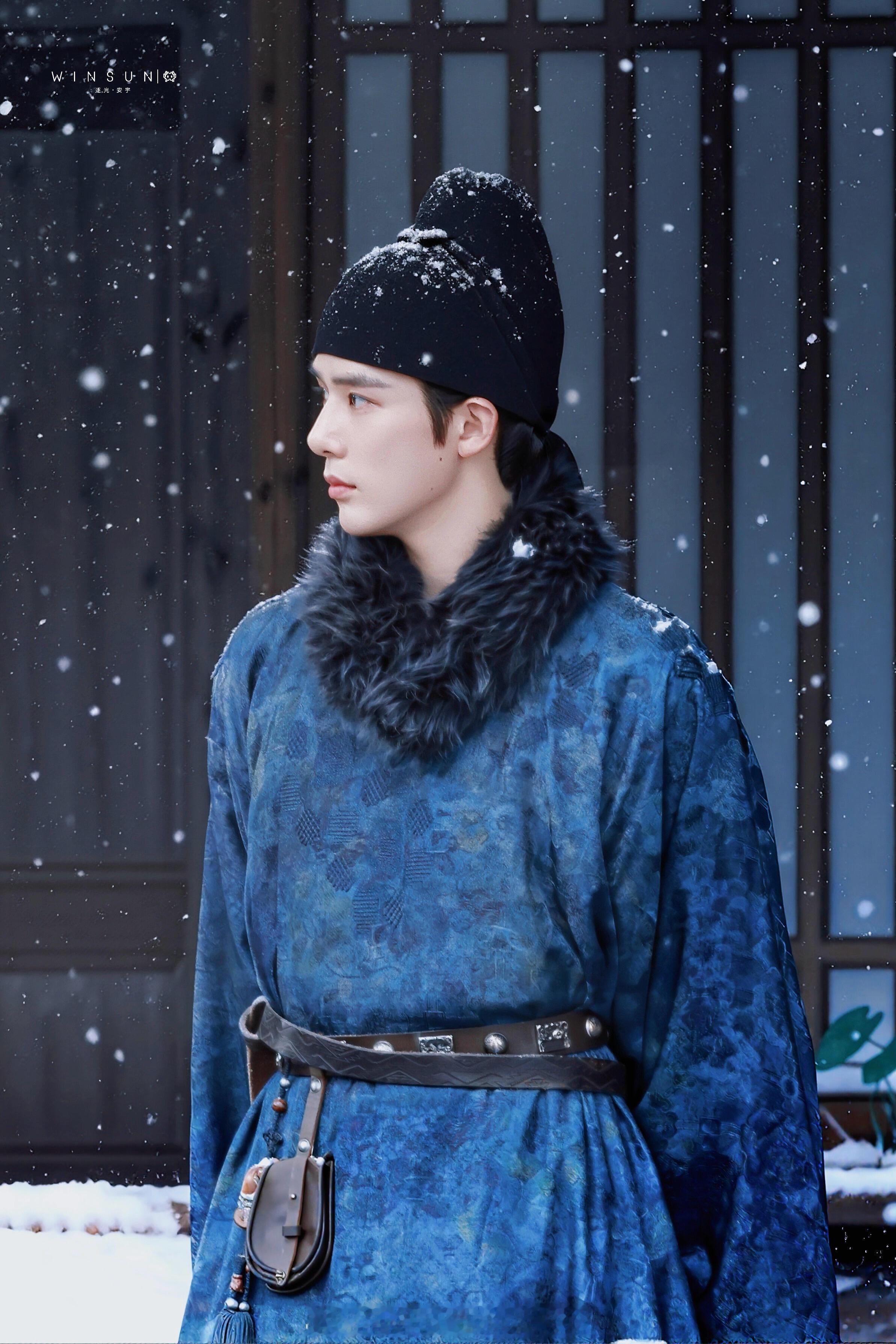 王安宇《一念江南》陆轻舸雪中路透，肩上的雪无声无息一期一会！！❄️
