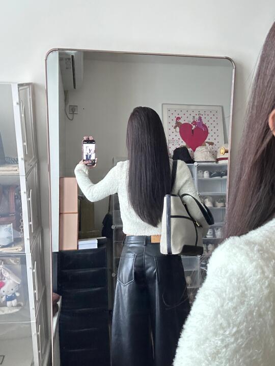 原来自己的背影长这样😅