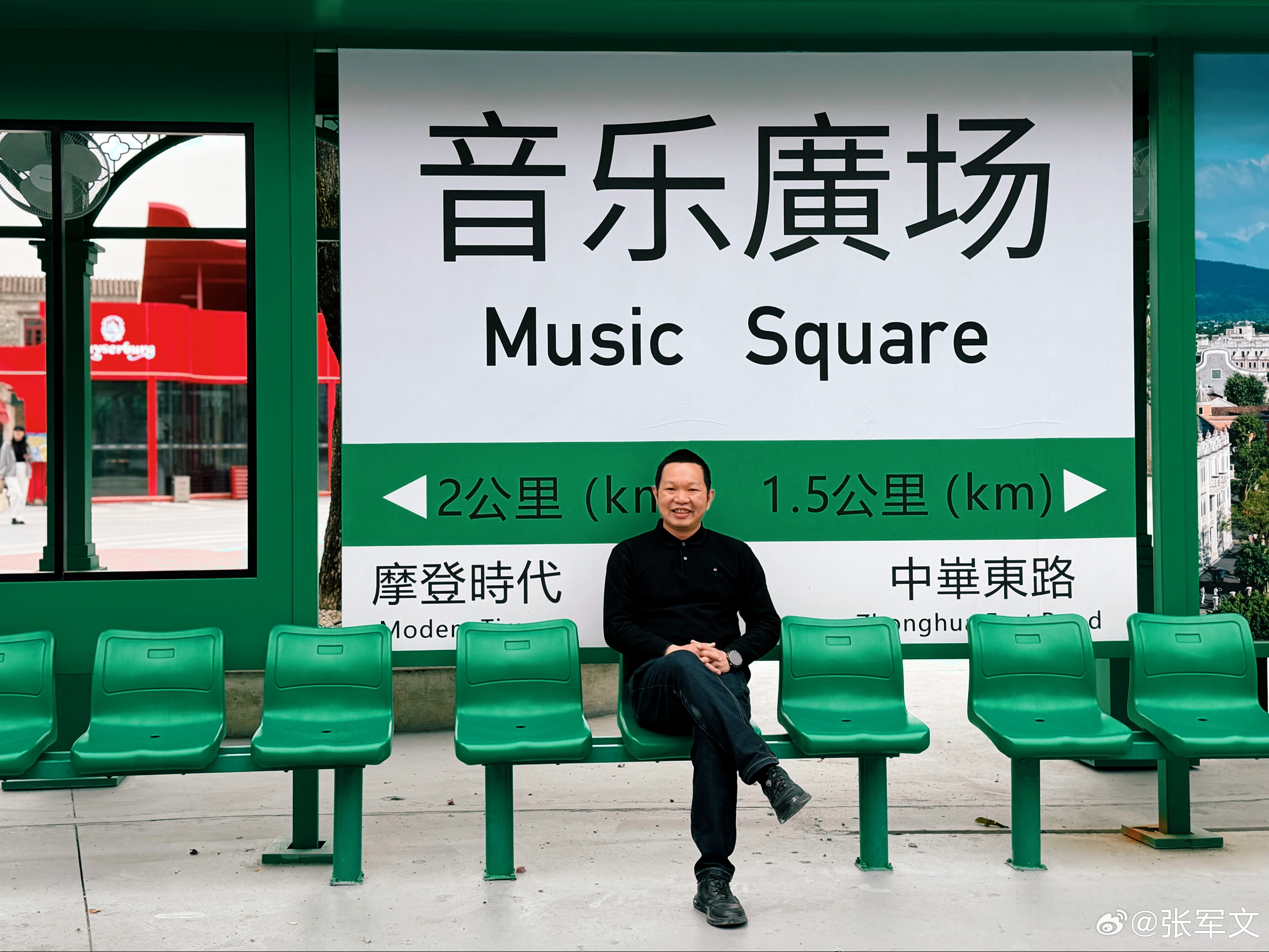 成年人的世界，少有一帆风顺，多是兵荒马乱。但真正厉害的人，不是没有情绪，而是懂得