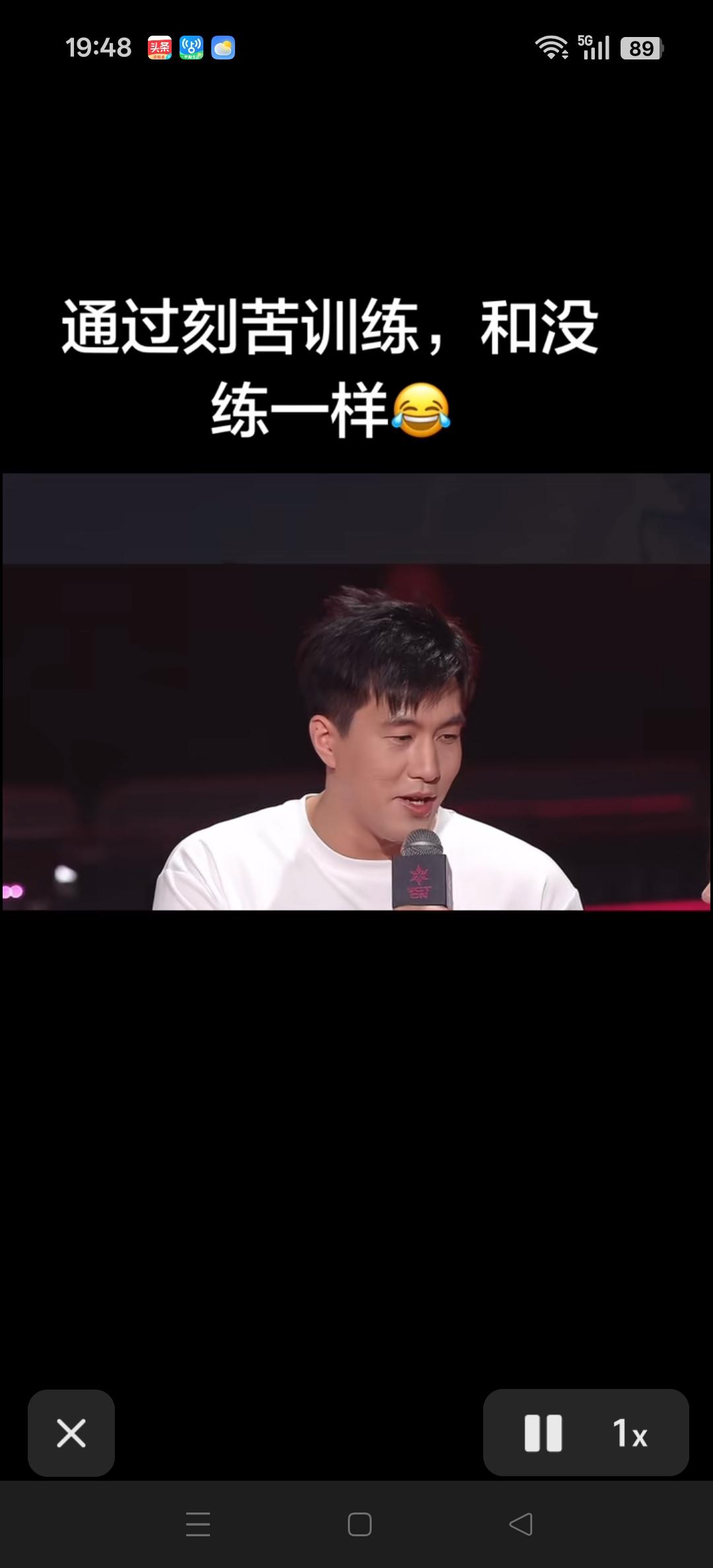 郭艾伦说话永远是那么语出惊人， 通过刻苦训练和没练一样。
伦言伦语，永远给球迷带