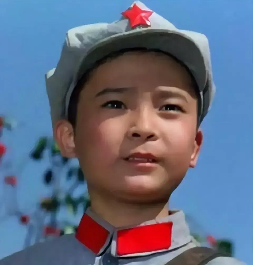 我小时候看过一部电影《闪闪的红星》，是我们这代人心中永远的记忆，深深地刻在我们的