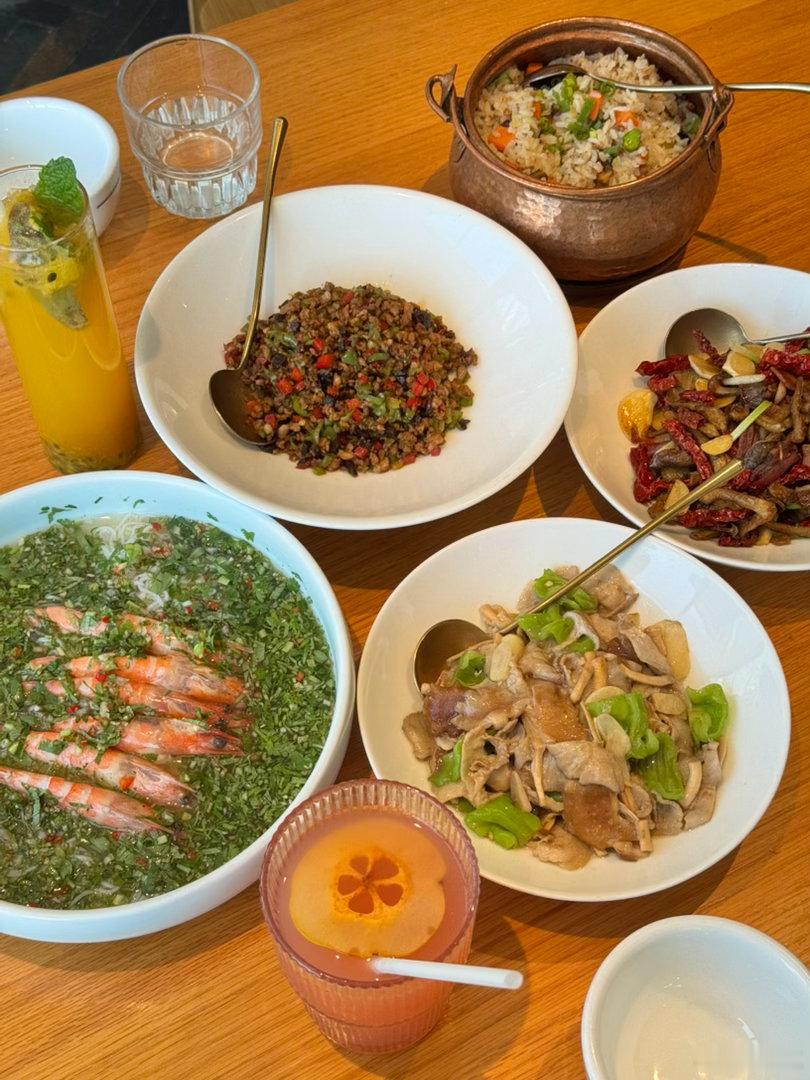 吃点 西安·一坐一忘云南菜(西安SKP店)