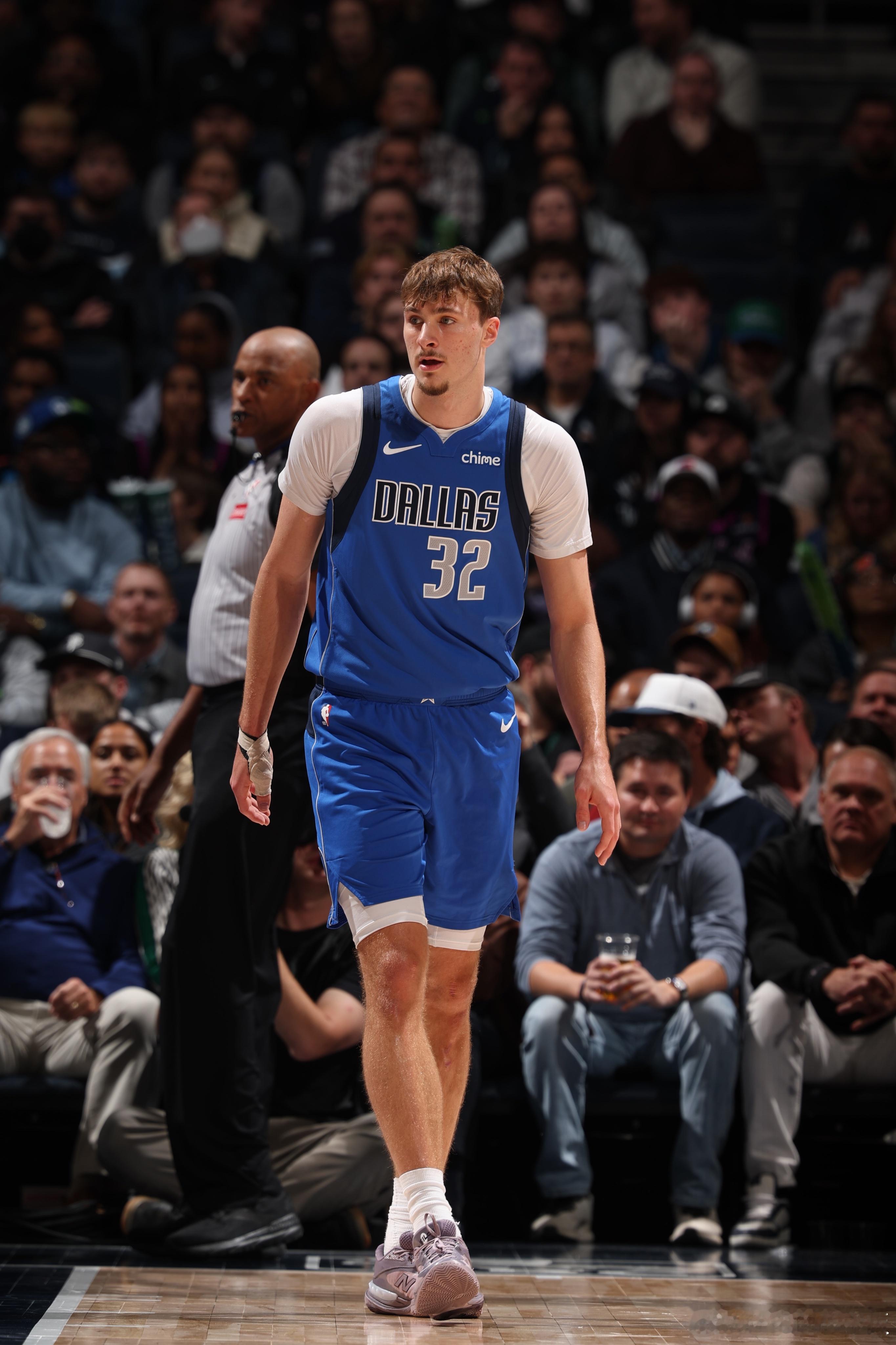 Shams：库珀·弗拉格因病缺席他职业生涯中的第一场比赛，独行侠将在今日对阵尼克