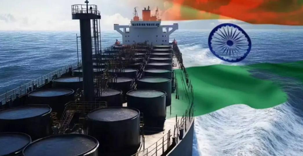 彭博社实锤！印度购俄油四年首取消折扣，油价破120美元，背后变局藏得深，而这一切