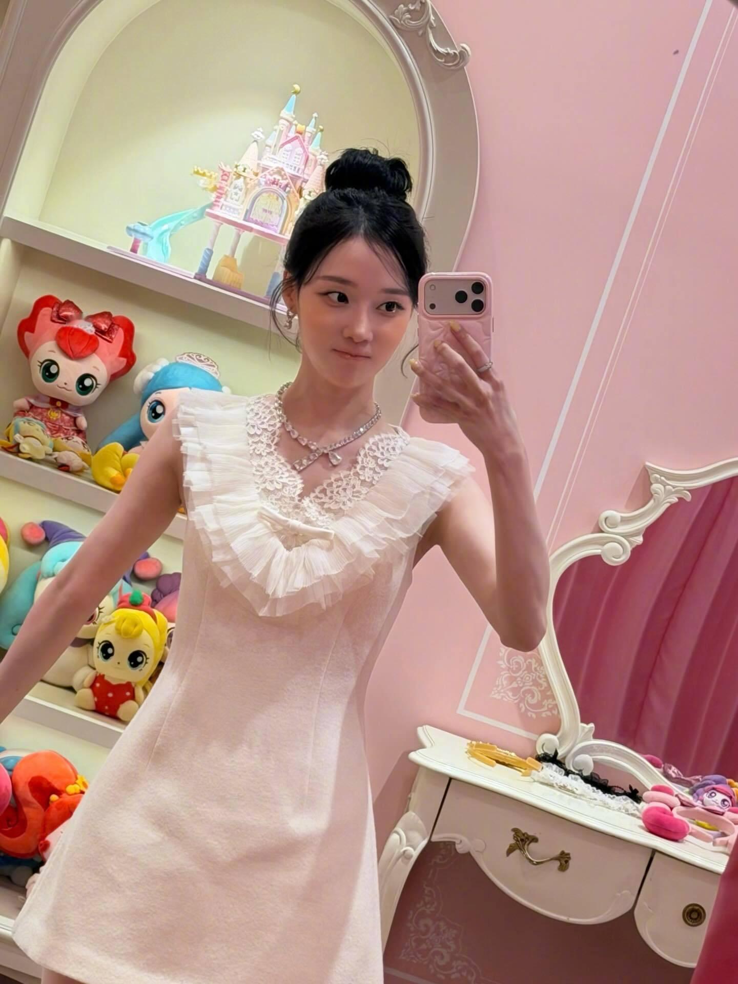 【Ins】aespa WINTER Ins更新，可可爱爱的冬冬！金玟庭