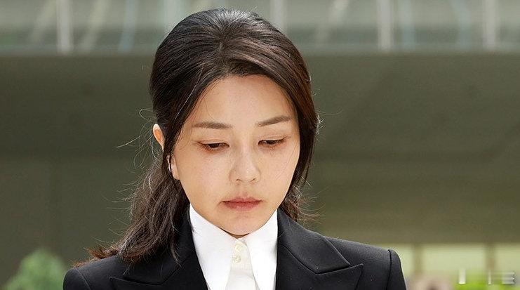 【韩国金建希特检组公布最终调查结果】韩国负责调查前总统尹锡悦夫人金建希的特别检查