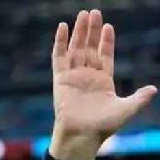 据The Athletic报道，皇马内部正持续研究修改其沿袭123年的会员制所有